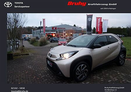 Toyota Aygo (X) Teamplayer Kamera Sitzheizung