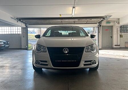 VW Eos Volkswagen 2.0 TSI DSG White Night