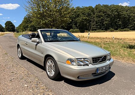 Volvo C70 2.0T Cabriolet -