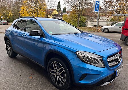 Mercedes-Benz GLA 200 CDI 4MATIC DCT Urban Urban