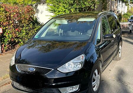 Ford Galaxy gebraucht kaufen Ford Galaxy 2,0 Concept Concept