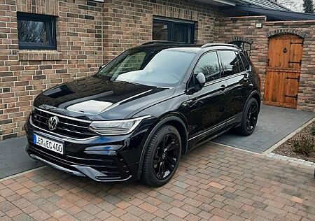 VW Tiguan Volkswagen 2.0 TDI SCR DSG R-Line R-Line