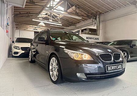 BMW 530d E61 xDrive KOMBI*PANO*NAVI*LEDER*XENON*AHK