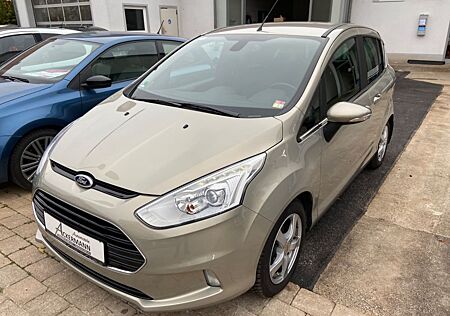 Ford B-Max Titanium