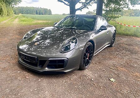 Porsche 991 Carrera GTS Coupé