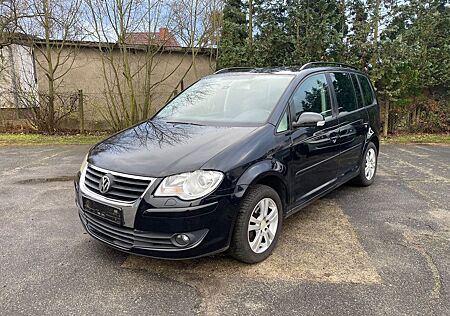 VW Touran Volkswagen 2.0 TDI Highline SHZ 7-Sitze TÜV