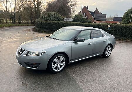 Saab 9-5 Lim. XWD Vector !! neue motor 52.000 km !!