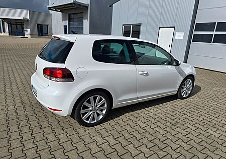 VW Golf Volkswagen 1.4 TSI DSG Vollauss. mit Standhz, DynAudio