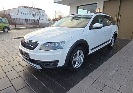 Skoda Octavia Scout 4x4*AHK*EU6*Klimaauto*Xenon*2xSHZ*