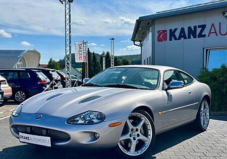 Jaguar XKR /C Coupe