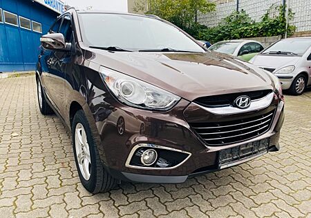 Hyundai ix35 Style 2WD/TÜV neu möglich