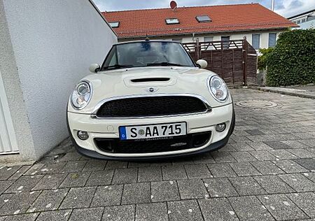 Mini John Cooper Works Cabrio