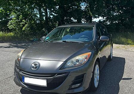 Mazda 3 1.6 Center-Line Center-Line