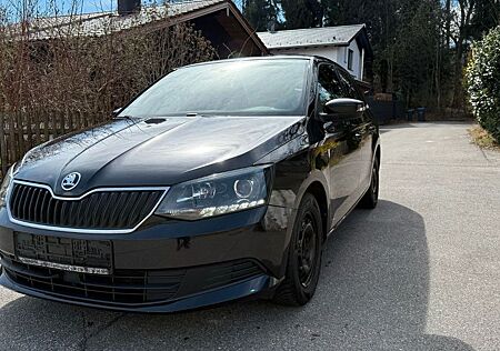 Skoda Fabia Combi Ambition 1.4 TDI *TUV*NAVI*TEMPO*