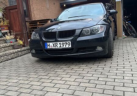 BMW 318i -