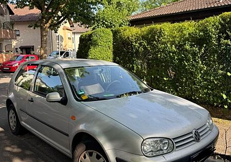 VW Golf Volkswagen 1.4 1998 (130.00km)