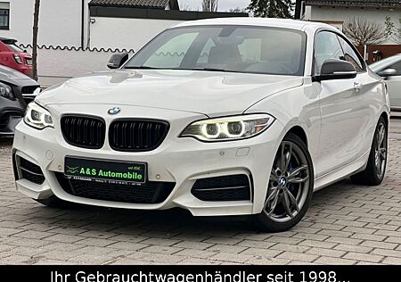 BMW M235i Coupe *DEUTSCHES FAHRZEUG/CAM/BI-XENON*