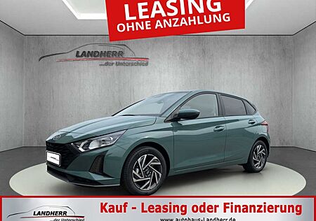 Hyundai i20 Family Rückfahrkamera/Navigation