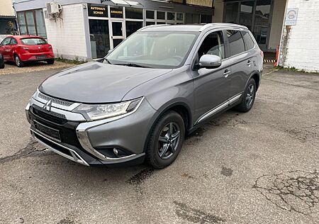 Mitsubishi Outlander 2.0 2WD 1 Jahr Garantie