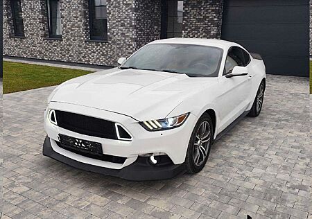 Ford Mustang EcoBoost Premium2.3L /Turbo/ Leder /Shaker Pro/