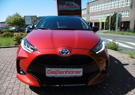 Toyota Yaris Hybrid Style