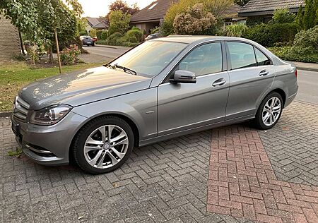 Mercedes-Benz C 180 CGI BlueEFFICIENCY AVANTGARDE AVANTGARDE
