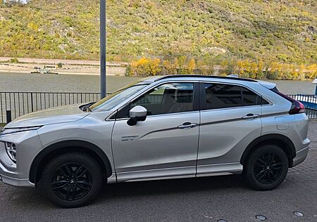 Mitsubishi Eclipse Cross 2.4 PLUG-IN HYBRID 4WD Select