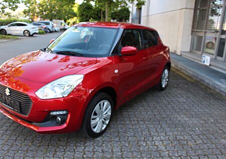 Suzuki Swift Comfort 4x4~ 1 Hand