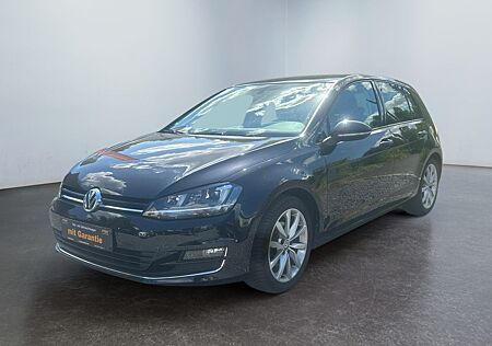 VW Golf Volkswagen VII Lim. Highline BMT * 1 HAND *
