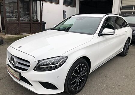 Mercedes-Benz C 220 T d 4Matic Avantgarde - NAVI AHK LED SHZ