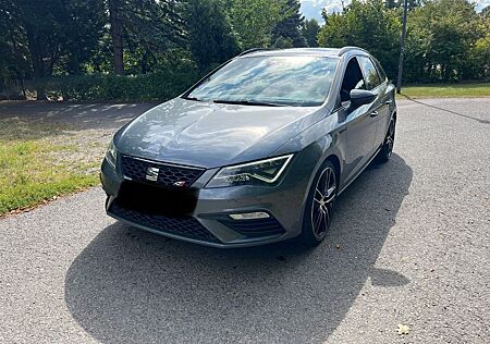 Seat Leon 2.0 TSI Start&Stop ST CUPRA 300 DSG CUP...