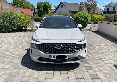 Hyundai Santa Fe Seven Signature Edition PHEV 4WD