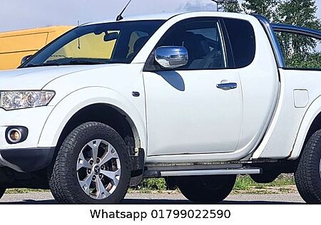 Mitsubishi L200 Intense Club Cab 4WD Klima