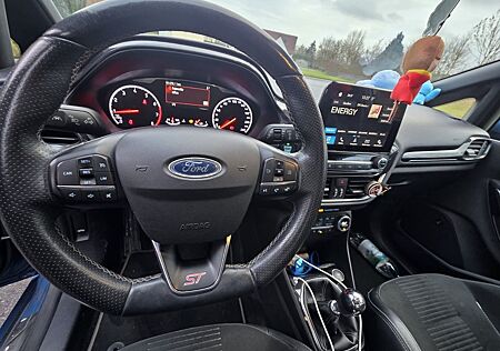 Ford Fiesta 1,5 EcoBoost ST mit Leder-Exklusiv-Pa...
