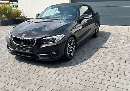 BMW 220d Cabrio Sport Line Sport Line