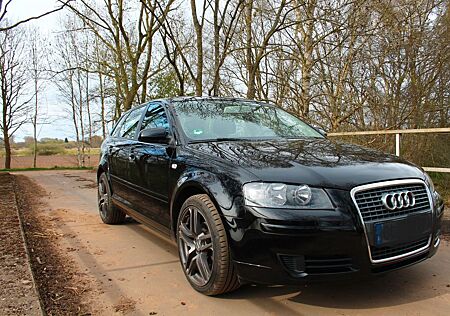 Audi A3 1.8 TFSI Attraction Sportback Attraction