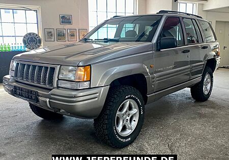 Jeep Grand Cherokee ZG 5,9l MAGNUM ''Thunder Road !''