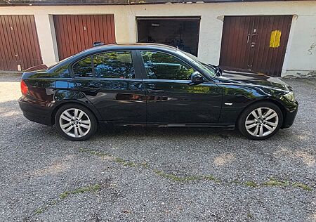 BMW 318d Edition Lifestyle Edition Lifestyle