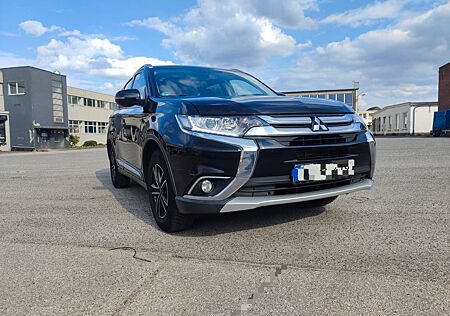 Mitsubishi Outlander 2.0 Benziner ClearTec 2WD -