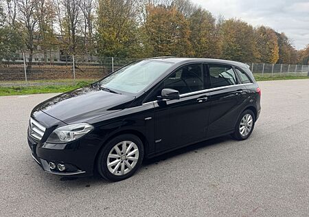 Mercedes-Benz B 180 CDI Automatik Navi ***