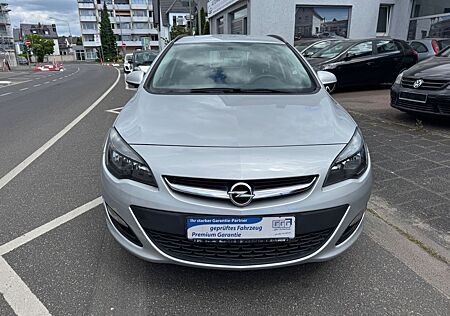 Opel Astra J Sports Tourer Style*6 Gang*Euro 6*Navi