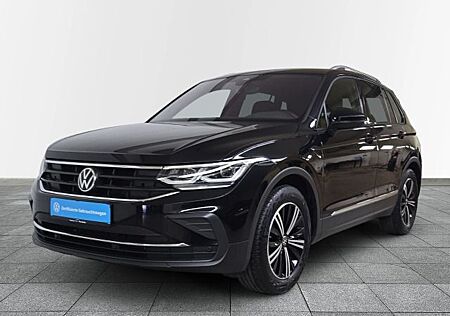 VW Tiguan Volkswagen 1.5 TSI United DSG+MATRIX+AHK.+NAVI+ACC