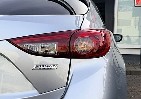 Mazda 3 2.0 SKYACTIV-G 120 Exclusive-Line Auto Exc...