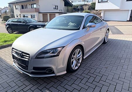 Audi TTS Coupe 2.0 TFSI S tronic quattro -