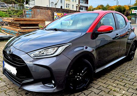 Toyota Yaris 1.5-l-VVT-i Hybrid CVT Tokyo Style