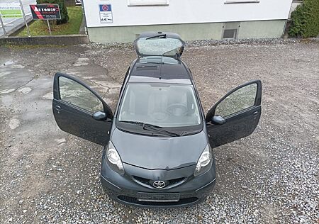 Toyota Aygo (X) Aygo 1.0 City**EURO 4**TÜV NEU**ZV**SERVO**RADIO