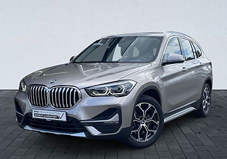 BMW X1 xDrive25e X Line Navi LED Pano RFK Tempo 18"