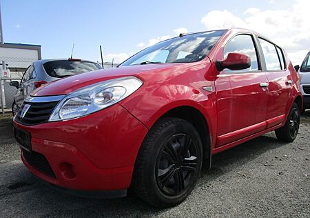 Dacia Sandero Laureate