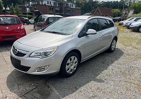 Opel Astra J 1,6 Sports Tourer Design Edition