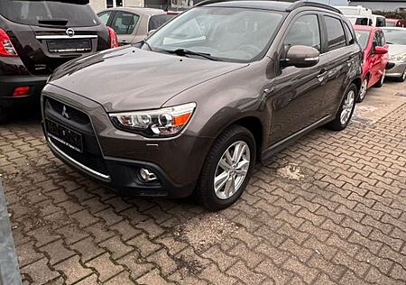 Mitsubishi ASX gebraucht kaufen Mitsubishi ASX Intense 4WD